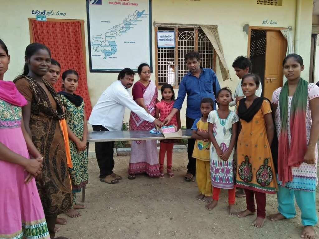 whatsapp image 2025 12 06 at 10.49.22 (2)